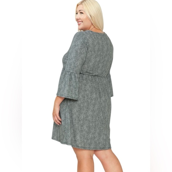 Story Tellers, Plus Size Open-Knit Ruffled Jersey Midi Dress, 1X, Gray, Black - Picture 3 of 8